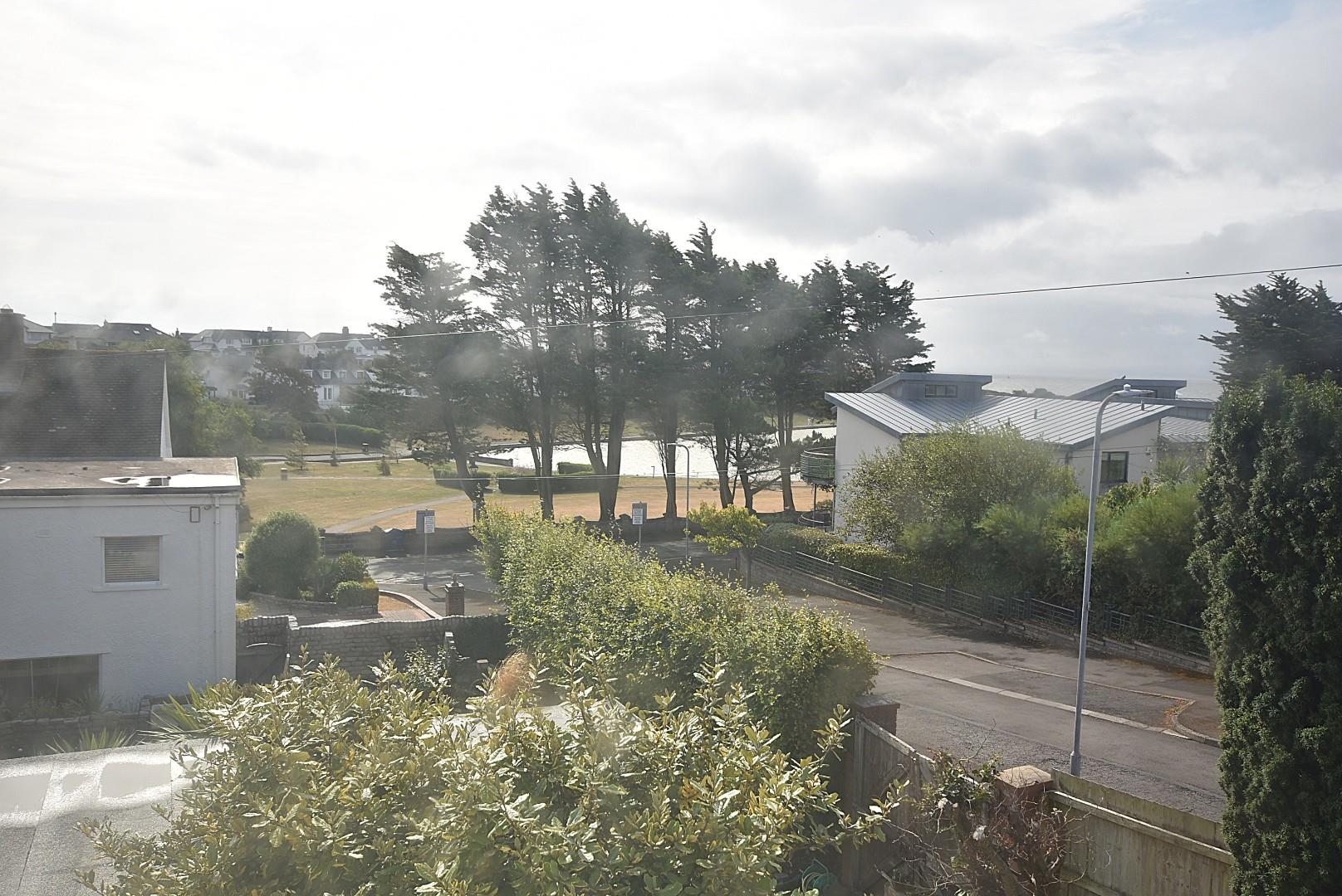 2 Heol-Y-Bryn, Barry, CF62 6SY